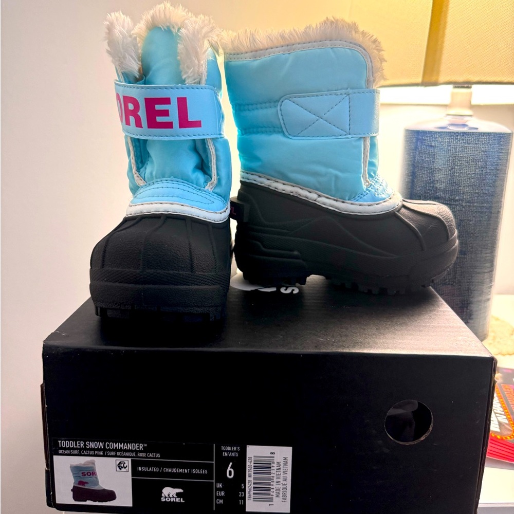 Sorel Toddler Snow Commander boots